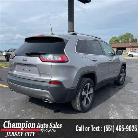 Used 2019 Cherokee Limited 4x image 8