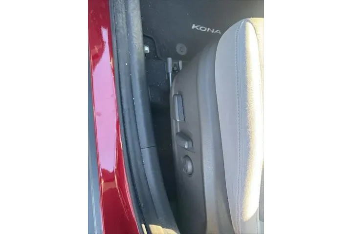 $19995 : Hyundai KONA 2023 SEL 4dr Cr image 5