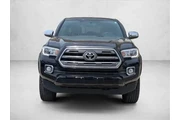 $29522 : Toyota Tacoma 2017 4x4 Limit thumbnail
