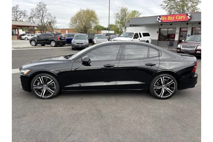 $26998 : 2021 S60 T6 R-Design image 6