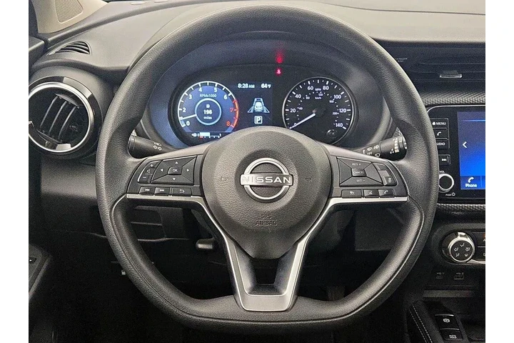 $18998 : Nissan Kicks 2023 SV 4dr Cro image 10