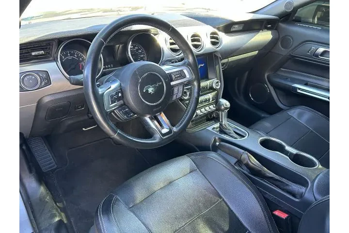 $19998 : Ford Mustang 2018 EcoBoost P image 8