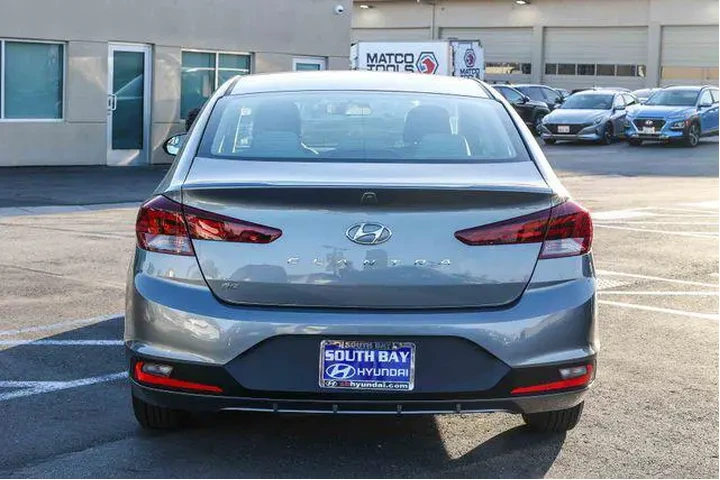 $9798 : Hyundai ELANTRA 2019 SE 4dr image 5