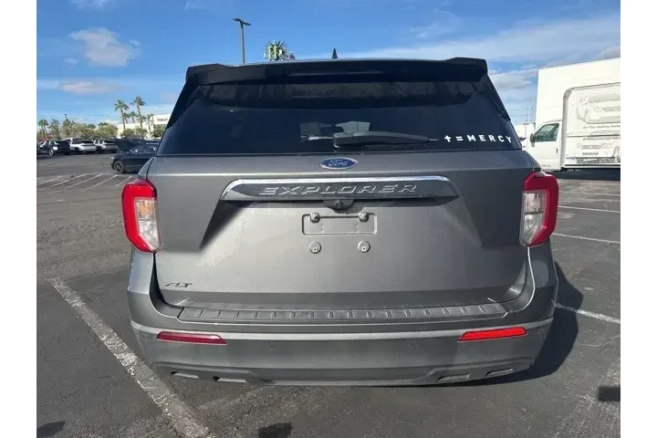 $23299 : Ford Explorer 2021 XLT 4dr S image 6