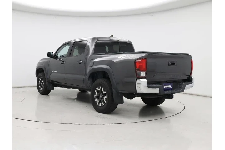 $30998 : Toyota Tacoma 2018 4x4 TRD P image 2