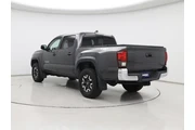 $30998 : Toyota Tacoma 2018 4x4 TRD P thumbnail