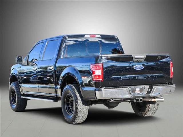 $25800 : Pre-Owned 2018 Ford F-150 XLT image 6