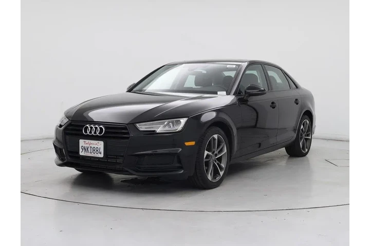 $16998 : Audi A4 2019 Titanium 40 TFS image 4