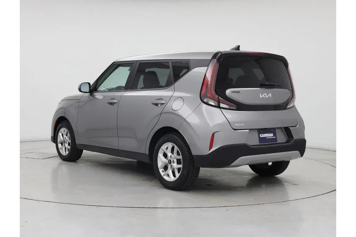 $15998 : Kia Soul 2023 LX 4dr Crossov image 2