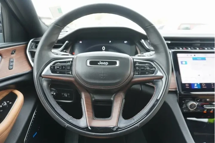 $33988 : Jeep Grand Cherokee 2022 4x4 image 10