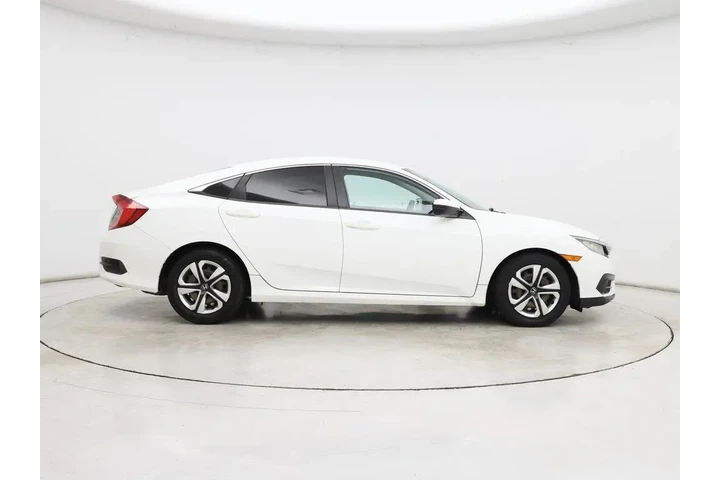 $14998 : Honda Civic 2016 LX 4dr Seda image 7