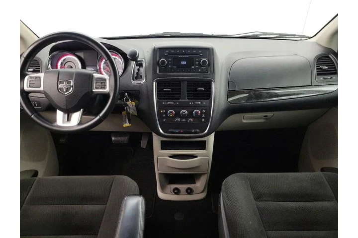 $17998 : Dodge Grand Caravan 2017 SE image 9