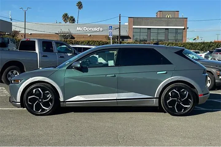 $31399 : Hyundai IONIQ 5 2024 Limited image 10