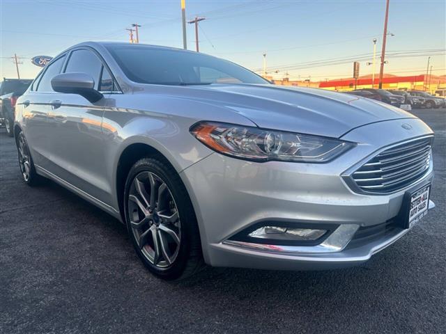 $10999 : 2017 Fusion image 2