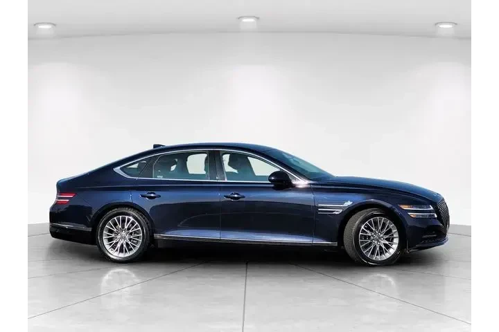 $25999 : Genesis G80 2023 AWD 2.5T 4d image 3