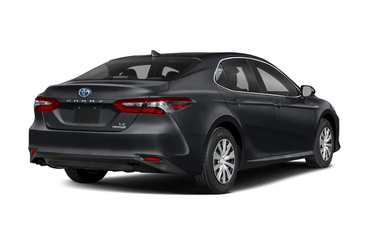 2022 Camry Hybrid LE image 2