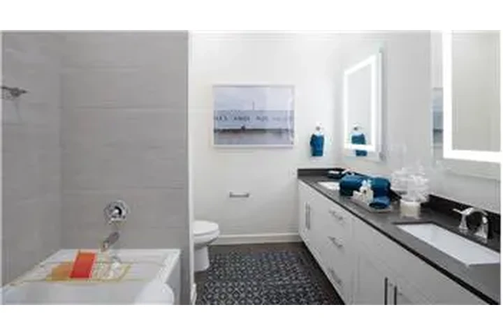 $2980 : Rental property with 3 bedro image 3