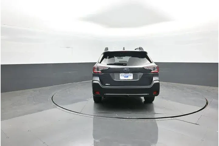 $30417 : Subaru Outback 2023 AWD Onyx image 6