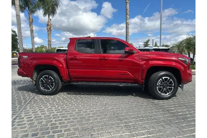 $35995 : Toyota Tacoma 2024 4x2 SR5 4 image 5