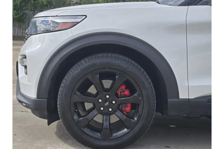 Ford Explorer 2023 AWD ST 4d image 5