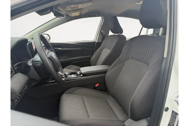 $30800 : Toyota Camry 2025 SE 4dr Sed image 9
