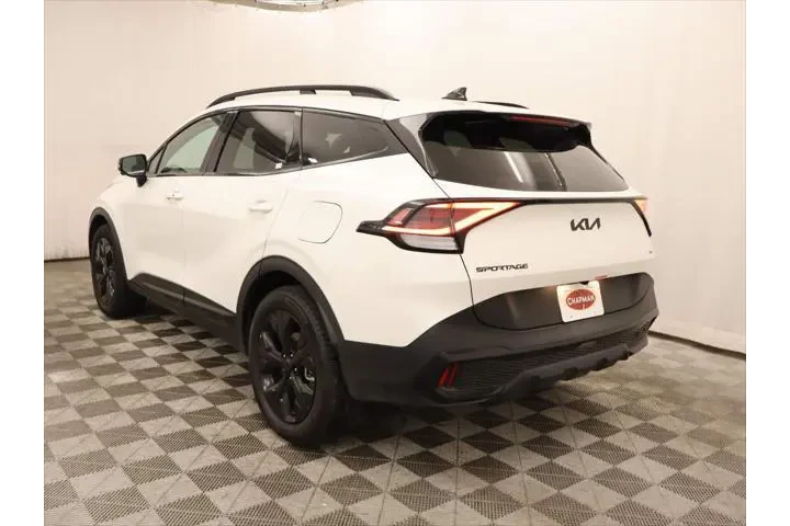 $35828 : Kia Sportage Plug-In Hybrid image 6
