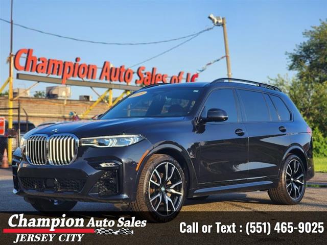 Used 2019 X7 xDrive50i Sports image 1