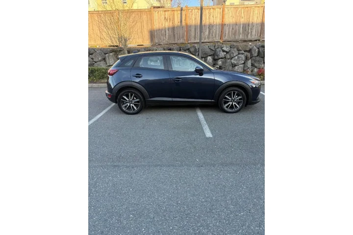 $12900 : 2017 CX-3 Touring image 5