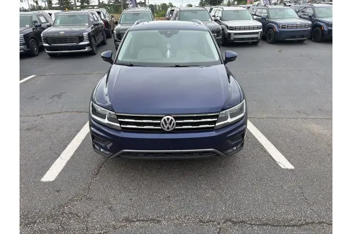 $20321 : Volkswagen Tiguan 2021 SE 4d image 1