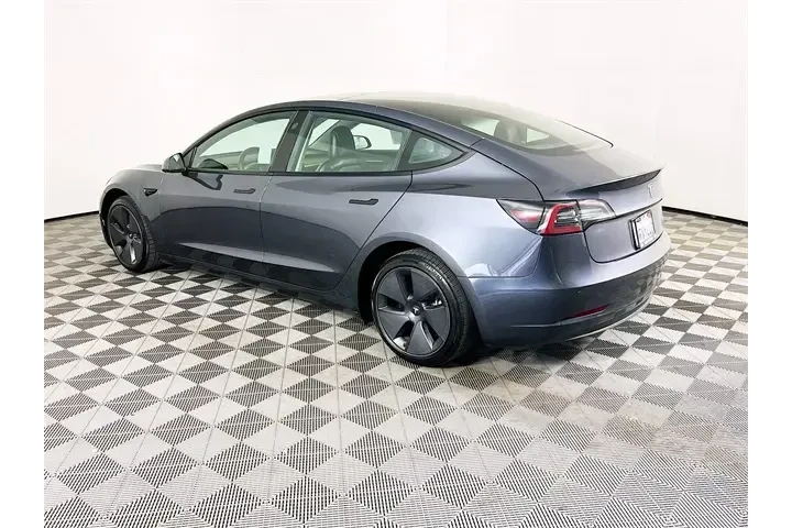 $18900 : Tesla Model 3 2022 4dr Sedan image 5