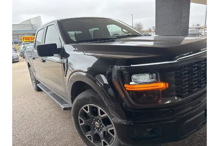 $34353 : Ford F-150 2024 4x2 STX 4dr image 7