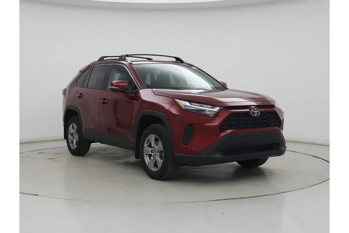 $35998 : Toyota RAV4 2024 AWD XLE 4dr image 1