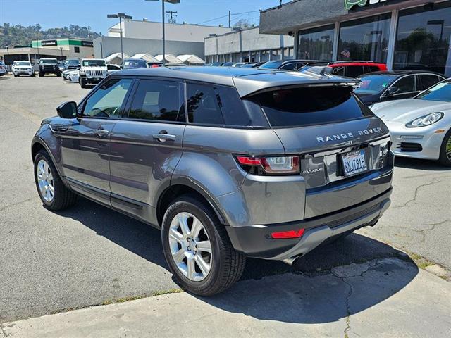 $24995 : 2019 Land Rover Range Rover E image 7