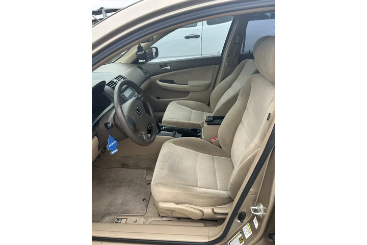 $6500 : 2005 Honda Accord LX image 8