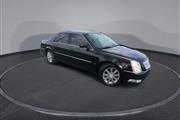 PRE-OWNED 2008 CADILLAC DTS W thumbnail