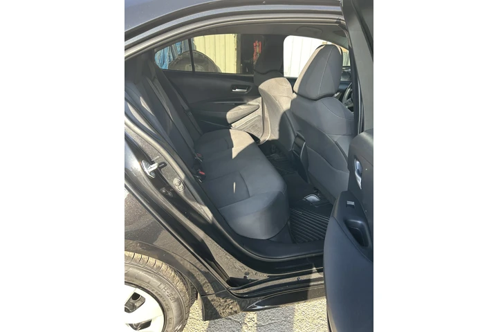 $16700 : 2021 Toyota Corolla LE image 8