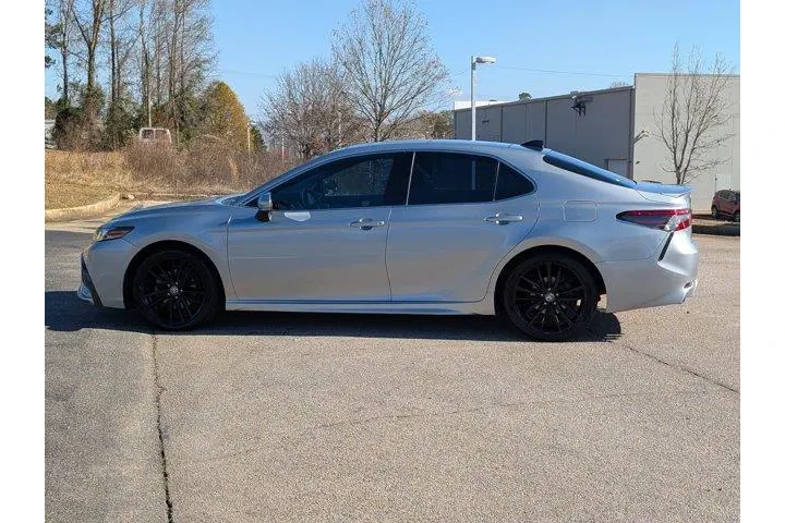 $24999 : Toyota Camry 2021 XSE 4dr Se image 10
