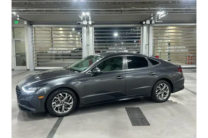 $16786 : Hyundai SONATA 2020 SEL 4dr image 1