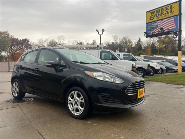 $4995 : 2016 Fiesta SE image 3