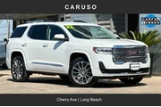 GMC Acadia 2022 4x4 Denali 4 en Los Angeles