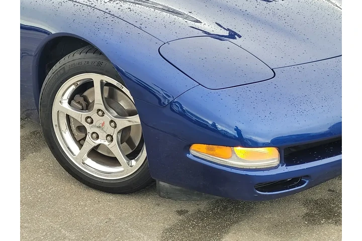 $21950 : Chevrolet Corvette 2004 2dr image 9