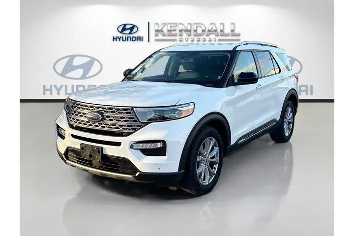 $29798 : Ford Explorer 2024 AWD Limit image 3
