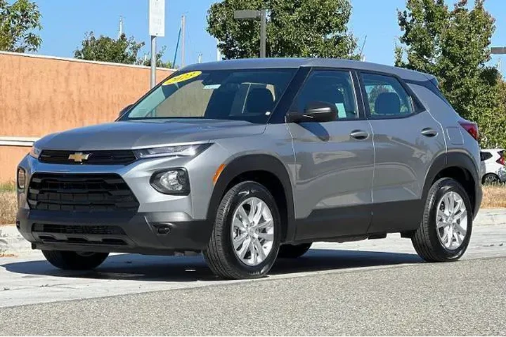 $19611 : Chevrolet Trailblazer 2023 L image 8