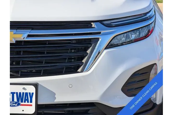 $22987 : Chevrolet Equinox 2024 LT 4d image 8