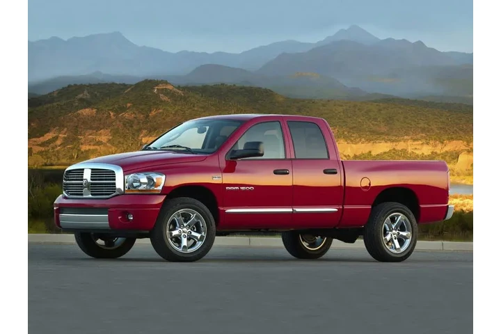 $5990 : Dodge Ram 1500 2007 ST 4dr Q image 1