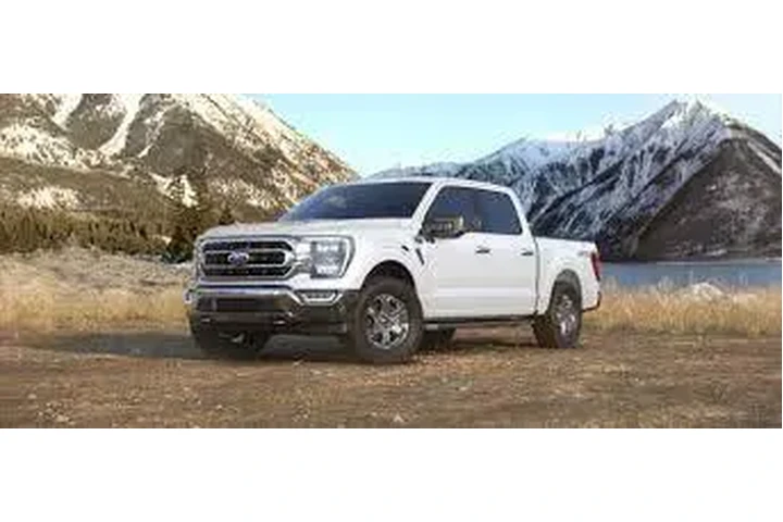 $36049 : Ford F-150 2023 4x4 XL 4dr S image 1