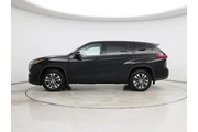 $31998 : Toyota Highlander 2020 AWD X thumbnail