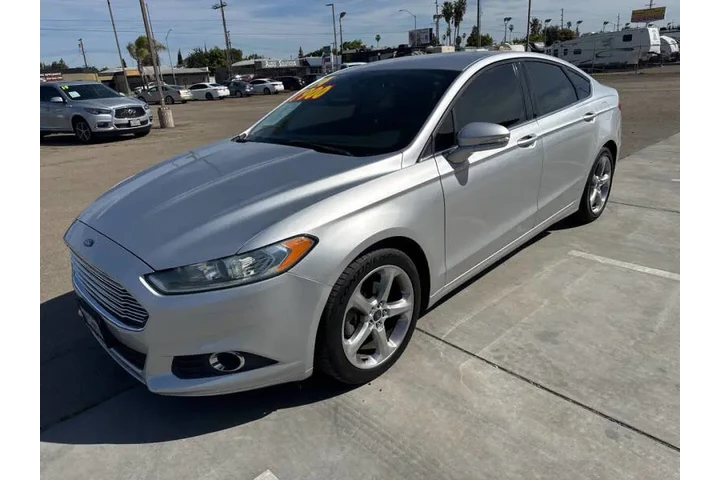 $7999 : 2014 Fusion SE image 2