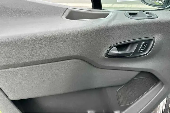 $34900 : Ford Transit 2022 350 XL 3dr image 10