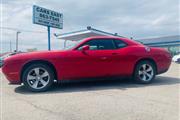 2016 Challenger SXT thumbnail